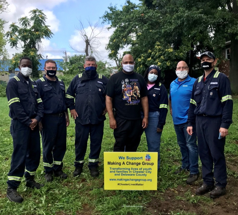 Chester residents work to clean up city-1